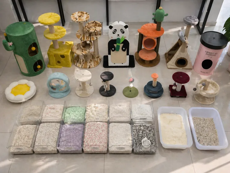 Pet Supplies Showcase