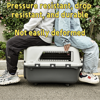Pressure resistant pet kennel, thick plastic anti-drop and not easy deform